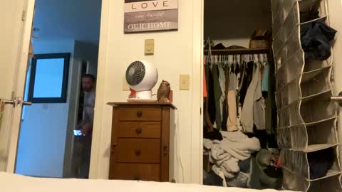 Snapshot of xploringus1 chatting on 09-17-25, 11:39 Xploringus online show from 09-17-25, 11:39