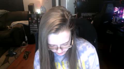 Snapshot of xqueenkendrax chatting on 02-11-25, 10:18 xqueenkendrax online show from 02-11-25, 10:18