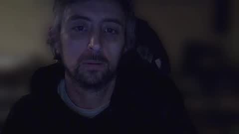 Snapshot of xrxr125 chatting on 03-03-25, 12:04 xrxr125 online show from 03-03-25, 12:04