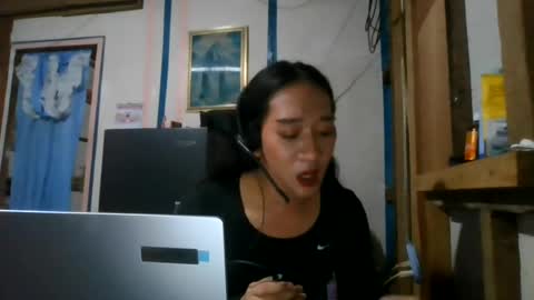 Snapshot of xsamantha_x chatting on 07-06-26, 03:58 xsamantha_x online show from 07-06-26, 03:58