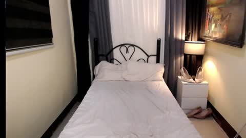 Snapshot of xseassonfantacyx chatting on 06-14-26, 02:24 IGkenshee wow online show from 06-14-26, 02:24