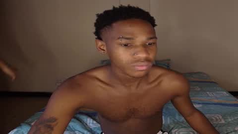 Snapshot of xshipyreturn chatting on 02-11-25, 10:18 SHIPYBLUNT AND ALESSA INDEPENDENT MODEL online show from 02-11-25, 10:18