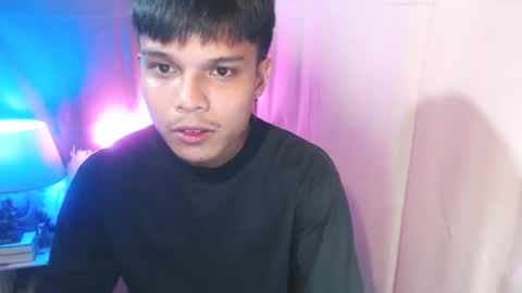 Snapshot of xsinful_manuelx chatting on 02-03-26, 10:31 Manuel online show from 02-03-26, 10:31