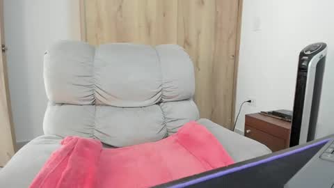 Hellen Sofia instagram hellen5546 online show from 05-05-26, 07:11