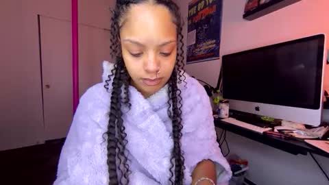 Snapshot of xstargazingx chatting on 10-31-25, 08:04 xStarGazingx online show from 10-31-25, 08:04