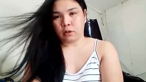 Snapshot of xsuck_my_dickx chatting on 09-25-25, 01:09 Nica online show from 09-25-25, 01:09