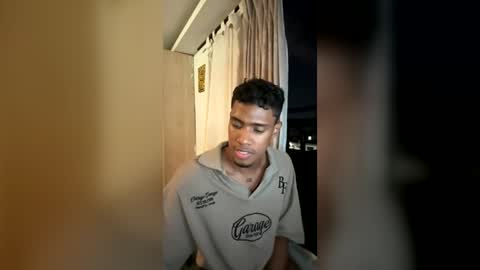 Snapshot of xtephen__ chatting on 06-23-26, 04:43 xtephen online show from 06-23-26, 04:43