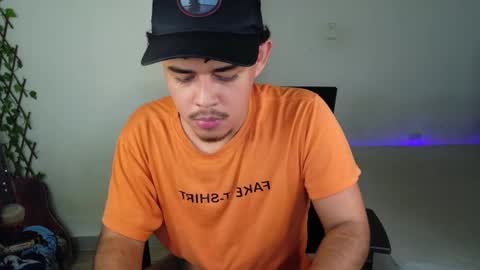 Snapshot of xtranherr chatting on 02-22-26, 01:40 xtranherr online show from 02-22-26, 01:40