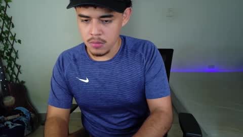 Snapshot of xtranherr chatting on 02-22-26, 11:36 xtranherr online show from 02-22-26, 11:36