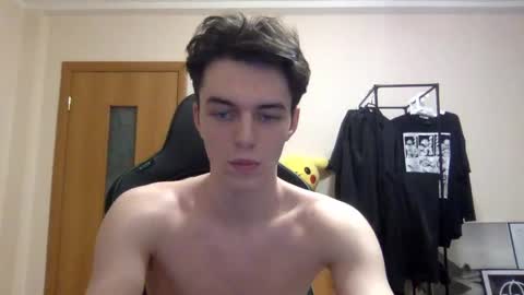 traqqq online show from 02-11-25, 01:20