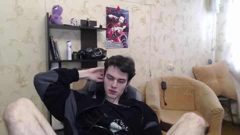 traqqq online show from 02-28-25, 07:48