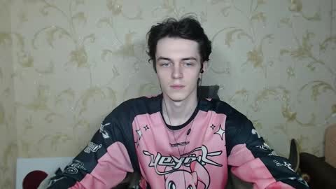 traqqq online show from 12-19-25, 08:27