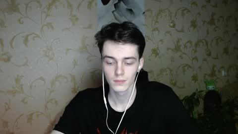 traqqq online show from 04-04-26, 08:28