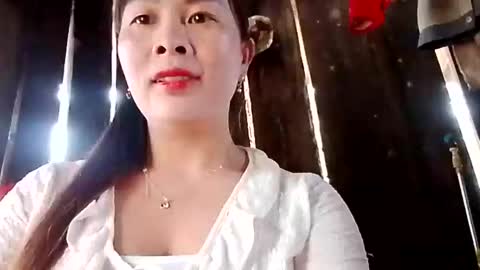 Snapshot of xuxulove00 chatting on 05-02-26, 12:48 xuxulove00 online show from 05-02-26, 12:48
