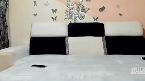 xveryhotcouple online show from 11-30-25, 05:44