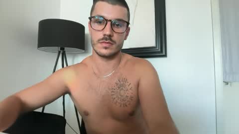 Snapshot of xx6davdov9xx chatting on 07-10-26, 02:30 davdo online show from 07-10-26, 02:30