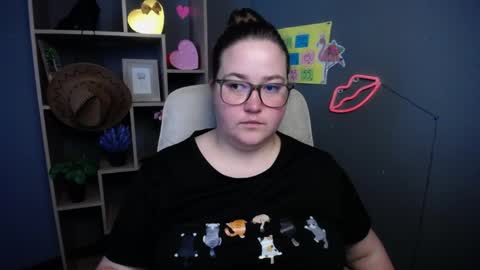 Snapshot of xx_daniella_xx chatting on 05-16-26, 06:43 xx daniella xx online show from 05-16-26, 06:43