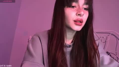 Lily online show from 12-23-25, 04:32