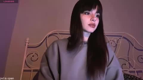 Lily online show from 01-17-26, 03:55