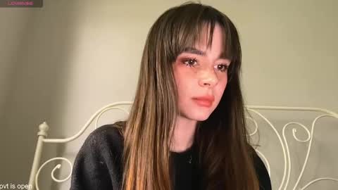 Lily online show from 05-15-26, 12:23