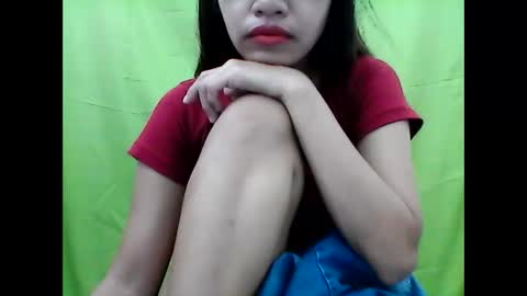 Snapshot of xx_winwin_xx chatting on 09-22-25, 03:30 Mariel online show from 09-22-25, 03:30