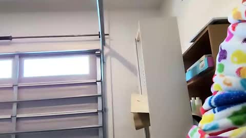 Snapshot of xxcherryxbombxx chatting on 12-18-24, 10:13 Cherry online show from 12-18-24, 10:13