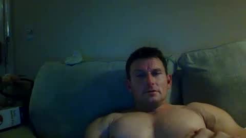 Snapshot of xxedgemaster101 chatting on 12-11-24, 11:43 xxedgemaster101 online show from 12-11-24, 11:43