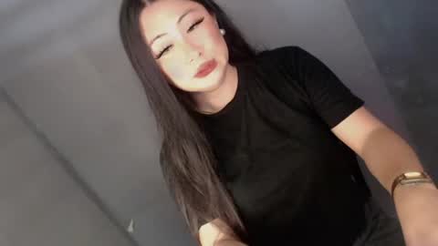 Snapshot of xxexpensive_candy chatting on 08-05-26, 03:53 Janae online show from 08-05-26, 03:53