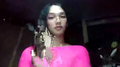 Snapshot of xxgoddessofsatisfactionxx chatting on 01-04-25, 06:30 Sophie online show from 01-04-25, 06:30