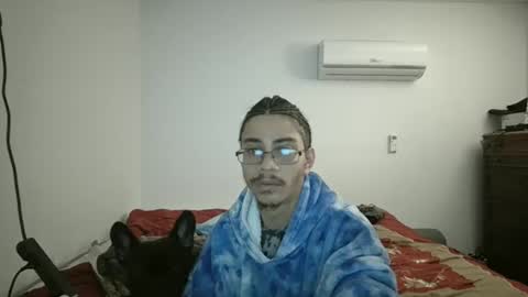 Snapshot of xxjasoneecxx chatting on 01-13-25, 02:39 XxJasoneecxX online show from 01-13-25, 02:39