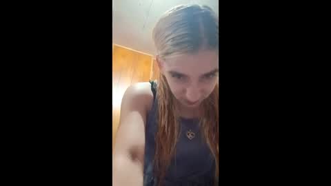 Snapshot of xxjessiebugxx chatting on 06-09-26, 02:12 xxjessiebugxx online show from 06-09-26, 02:12