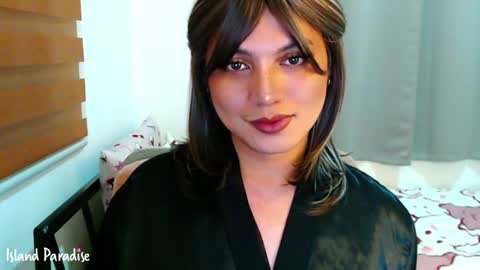 Snapshot of xxjulielovesyouxx chatting on 06-21-26, 04:20 July online show from 06-21-26, 04:20