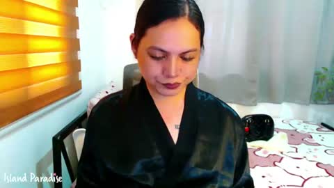 Snapshot of xxjulielovesyouxx chatting on 07-15-26, 03:01 July online show from 07-15-26, 03:01