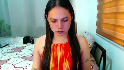 Snapshot of xxjulielovesyouxx chatting on 07-21-26, 05:54 July online show from 07-21-26, 05:54