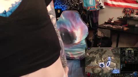 Snapshot of xxlilithmoonxx chatting on 10-07-25, 02:31 Lilith online show from 10-07-25, 02:31