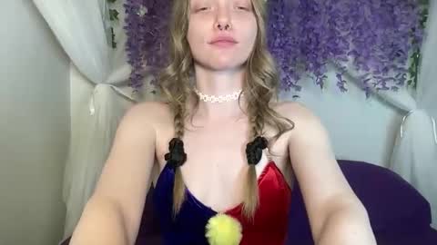 Snapshot of xxloveanastasia chatting on 05-13-26, 02:36 LoveAnastasia online show from 05-13-26, 02:36
