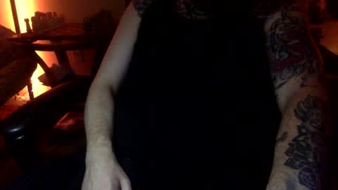 Snapshot of xxmrlongstrokexx chatting on 07-19-26, 01:37 xxMrLongStrokexx online show from 07-19-26, 01:37