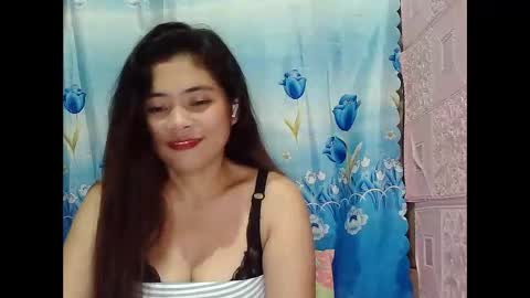 xxolevia online show from 11-29-25, 02:20