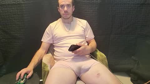 Snapshot of xxscubastevexxx chatting on 12-21-25, 01:51 xxScubaStevexx online show from 12-21-25, 01:51