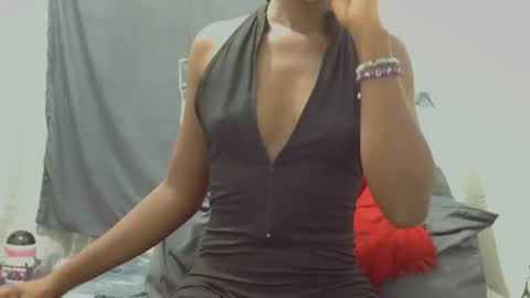 Snapshot of xxsexytalia28 chatting on 02-09-25, 11:15 xxsexytalia28 online show from 02-09-25, 11:15