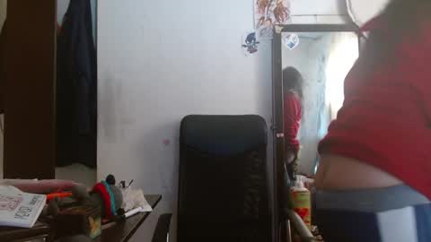   LILI  online show from 03-11-25, 12:06