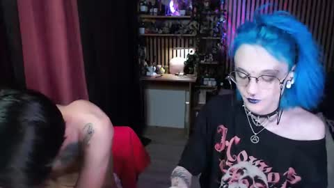 Snapshot of xxx_rays chatting on 07-23-26, 11:30 Ray and Andy online show from 07-23-26, 11:30