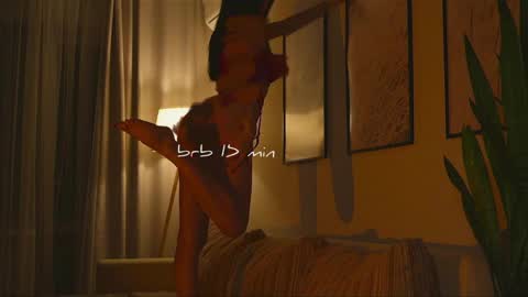 Molly online show from 04-03-26, 12:58