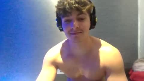 Snapshot of xxxbeastboi chatting on 09-09-25, 05:40 xxxbeastboi online show from 09-09-25, 05:40