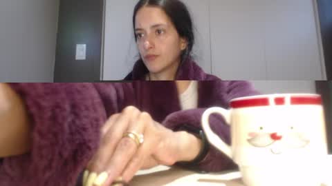 Snapshot of xxxbellalola chatting on 06-08-26, 08:58 Lola online show from 06-08-26, 08:58