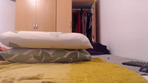 Ayanda online show from 02-14-25, 01:51