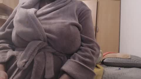 Ayanda online show from 02-19-25, 11:46