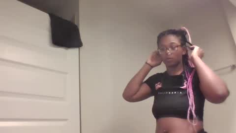 Danielle online show from 09-12-25, 01:44