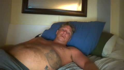 Snapshot of xxxelentdick chatting on 07-19-26, 10:30 deeeeznutz online show from 07-19-26, 10:30