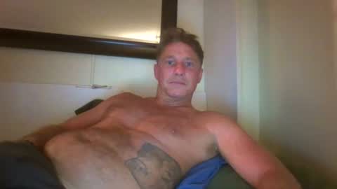 Snapshot of xxxelentdick chatting on 07-22-26, 05:54 deeeeznutz online show from 07-22-26, 05:54